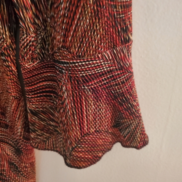 Only 9 Brand Women's Red Blouse - Picture 5 of 11